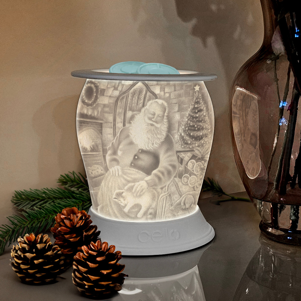 Cello Porcelain Electric Melt Burner – Santa Design with with 12 Naked Cello Melts