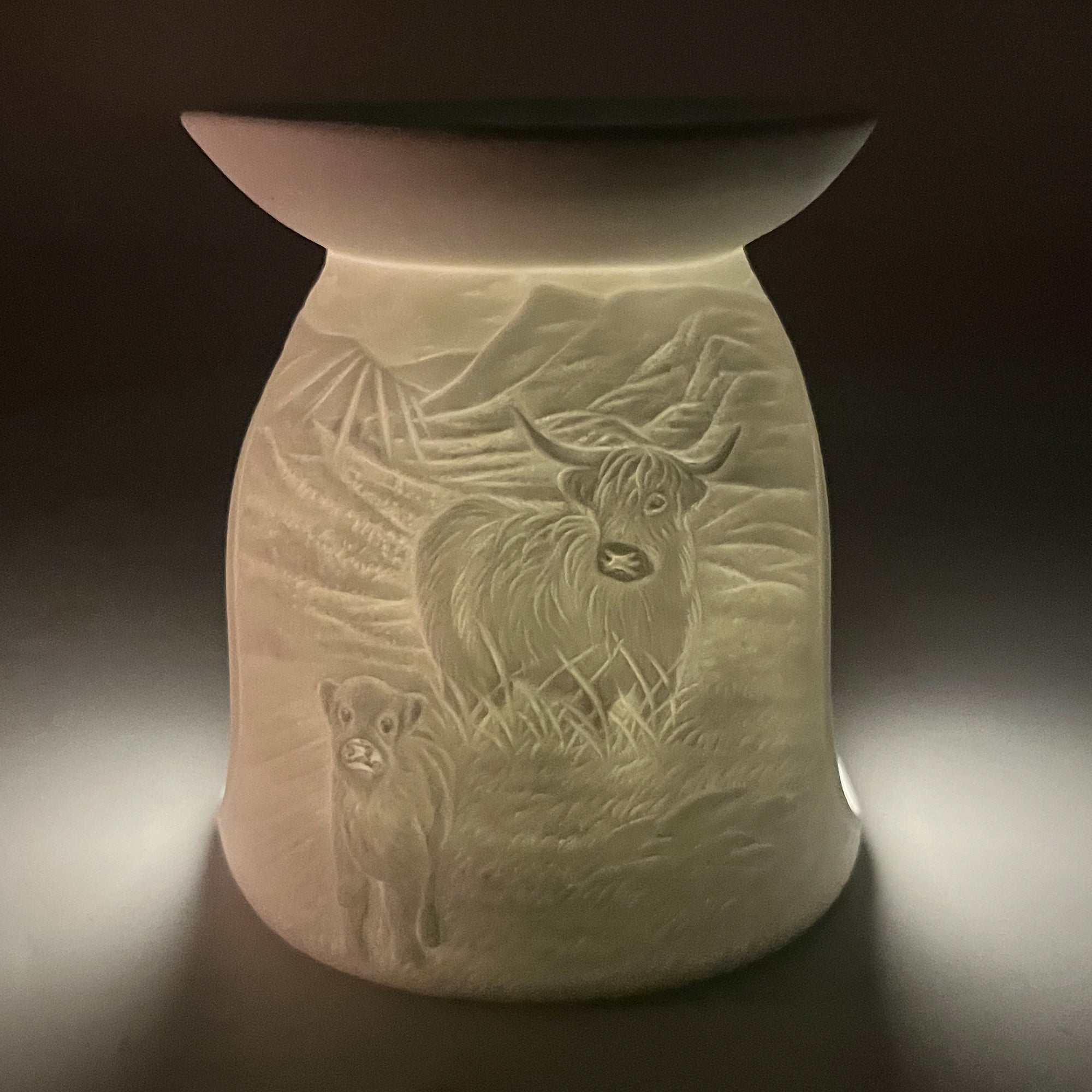 Cello Porcelain Tealight Burner - Highland Cow